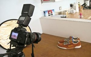 dịch vụ chụp ảnh sản phẩm giày dép